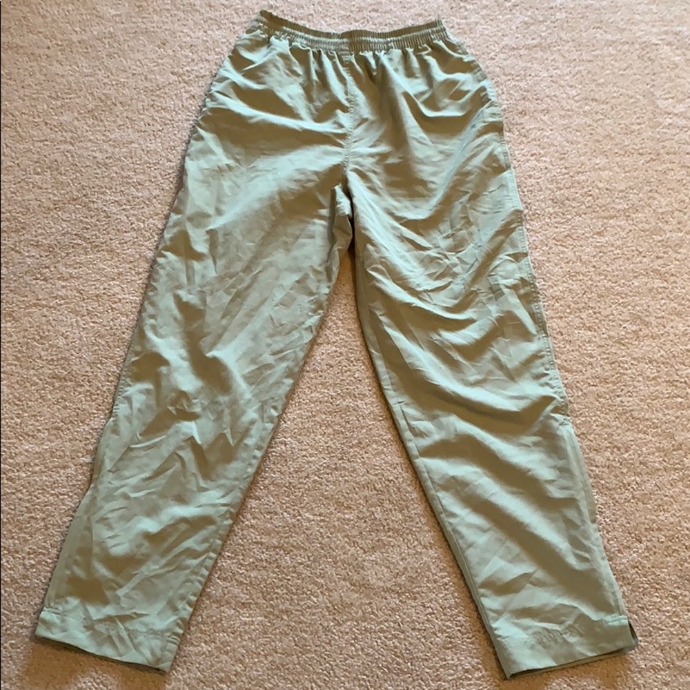 IZOD track pants/wind pants